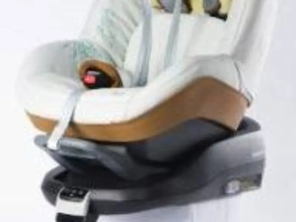Maxi cosi deals pearl adac
