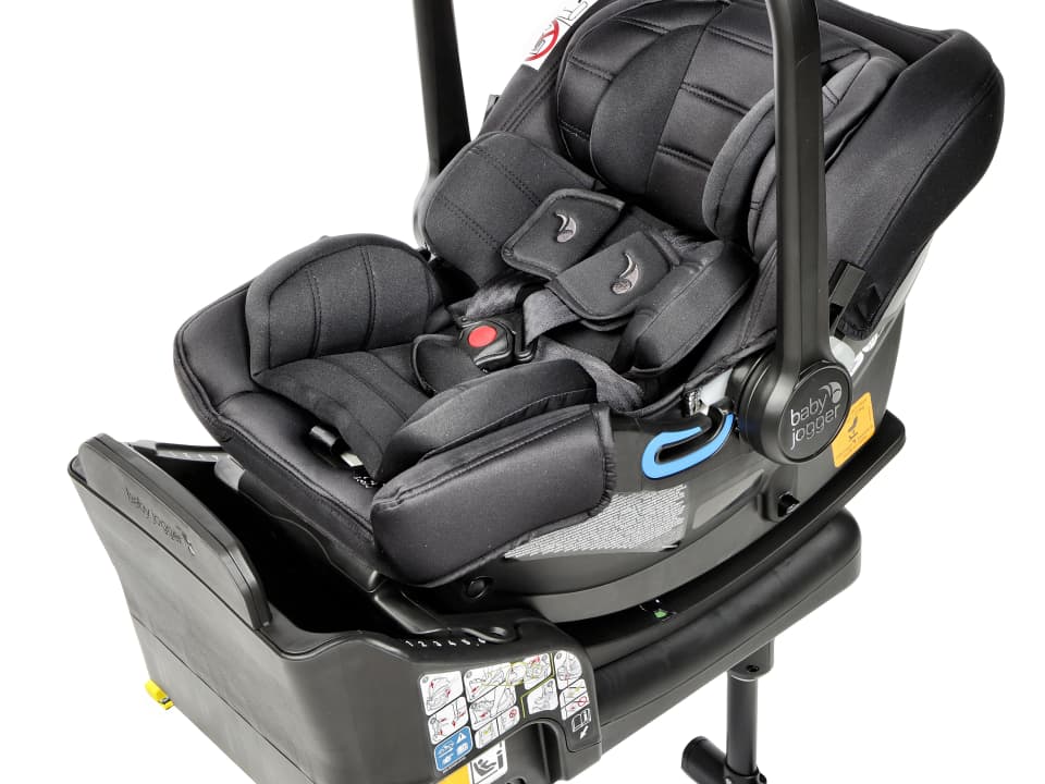Baby Jogger City Go i Size i Size Base Kindersitz Test ADAC
