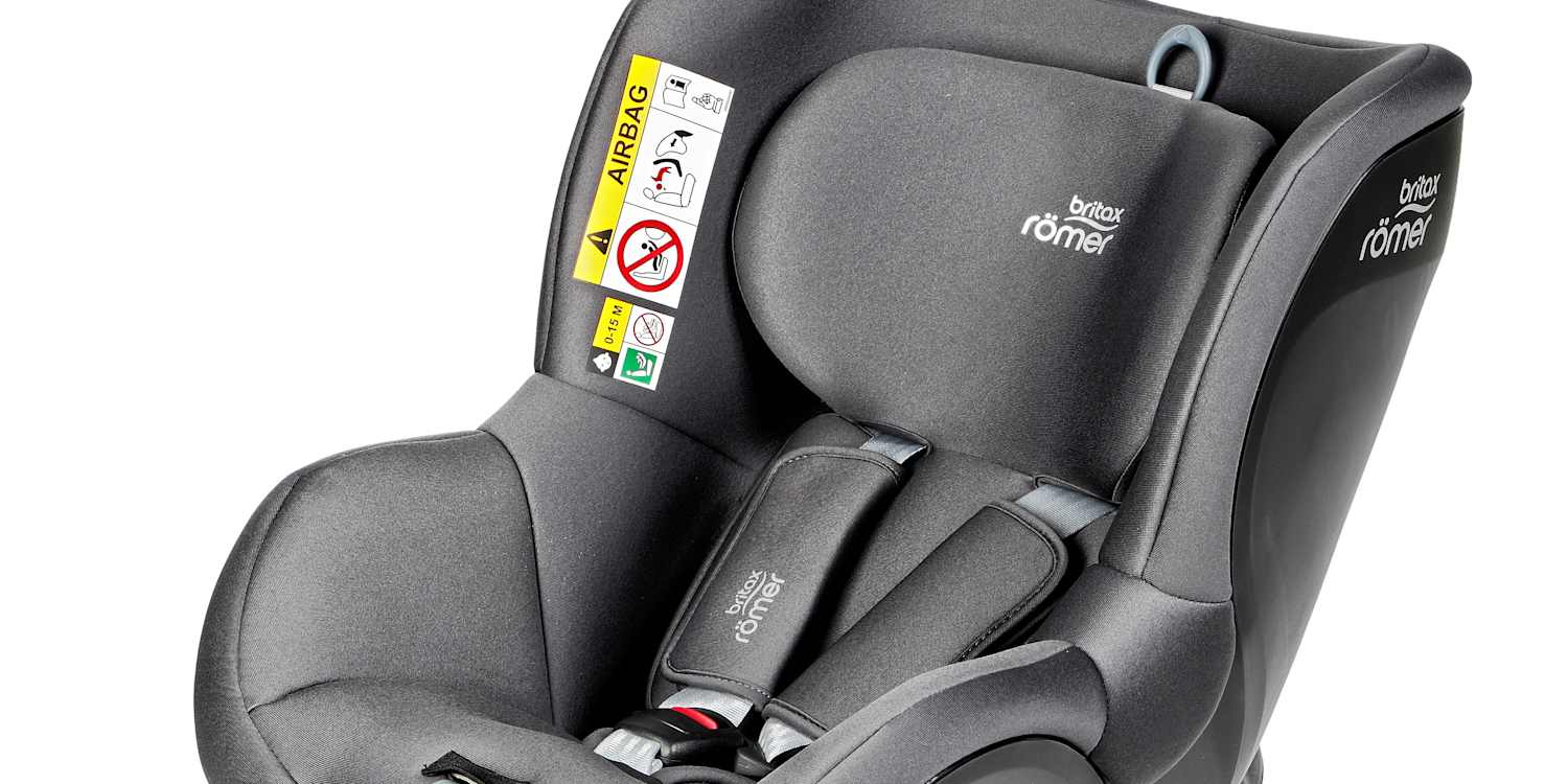 Britax Römer Dualfix M Plus Kindersitz Test | ADAC