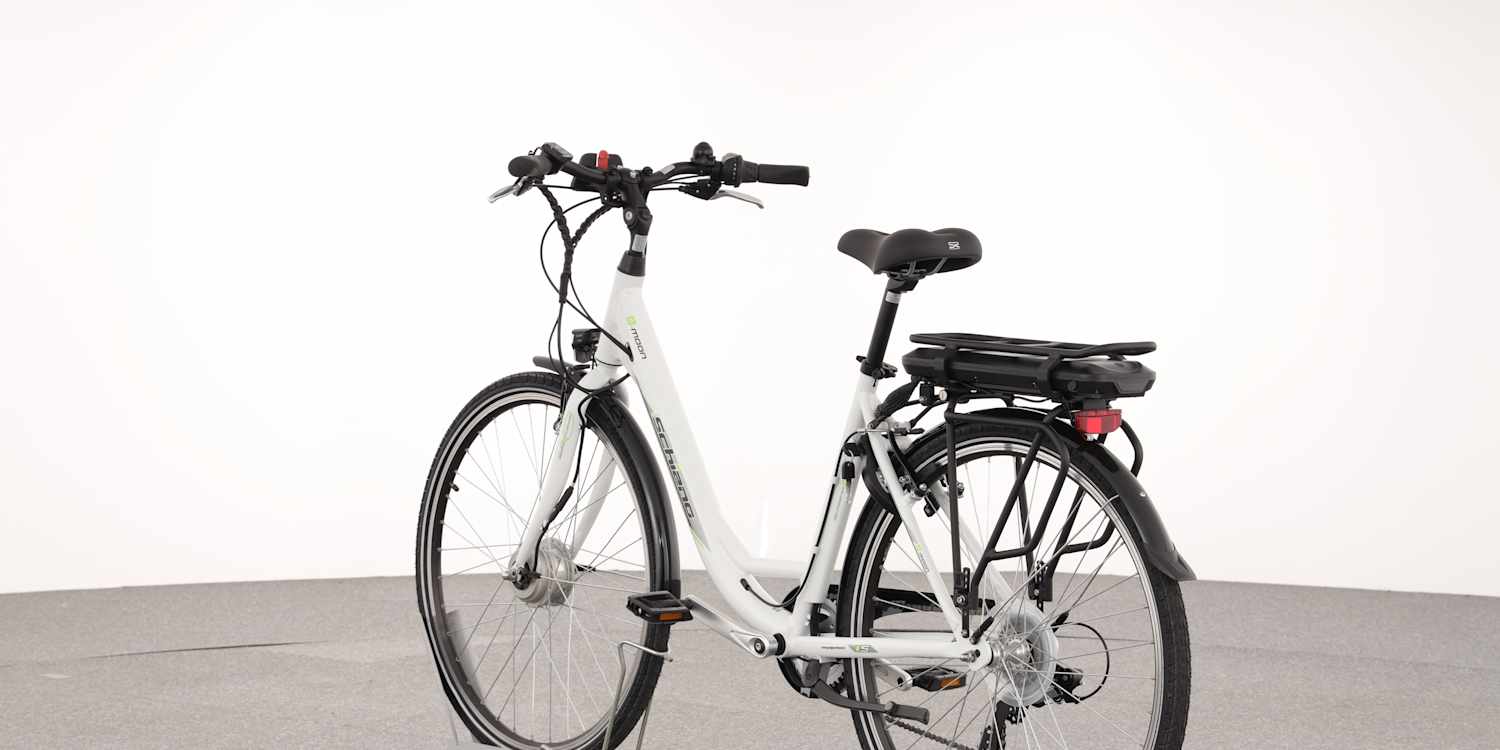 F.lli Schiano Damen Trekkingrad Voyager - 28 Zoll, Schwarz-Rot, Komfortabel & Langlebig