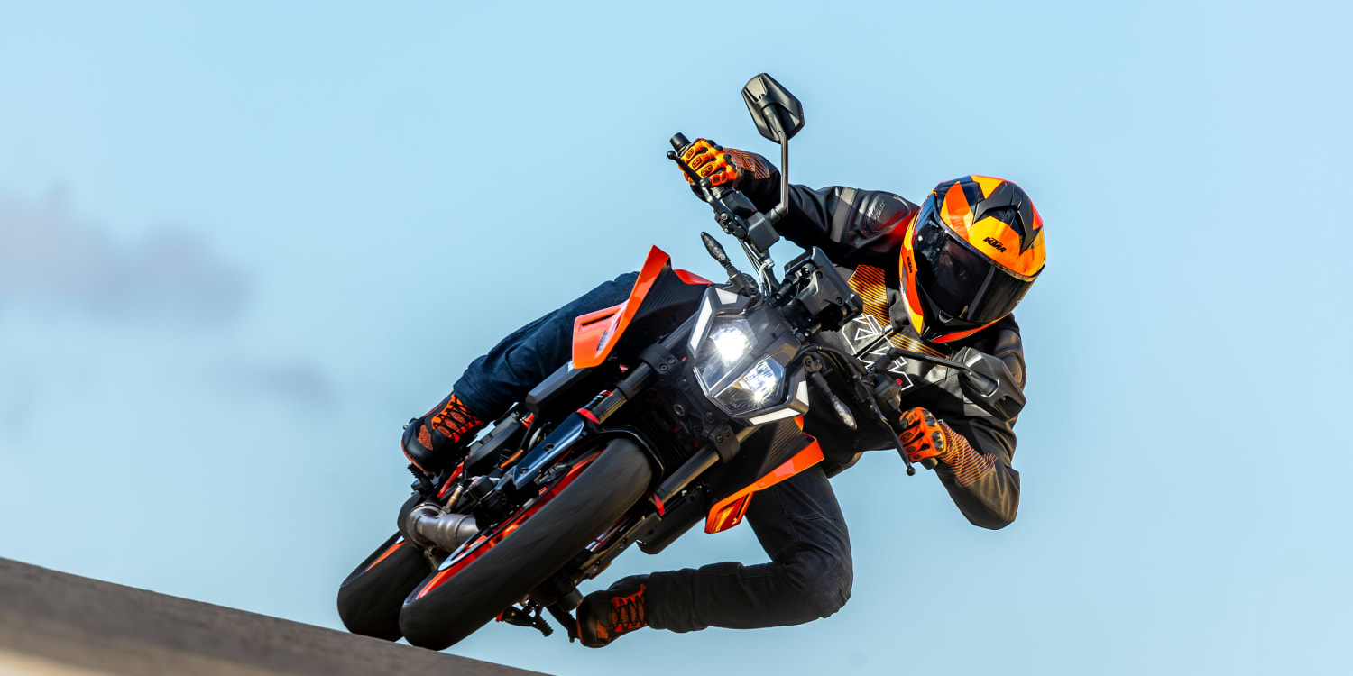 KTM 390 Duke Fahrbericht, Bilder, technische Daten, Preis