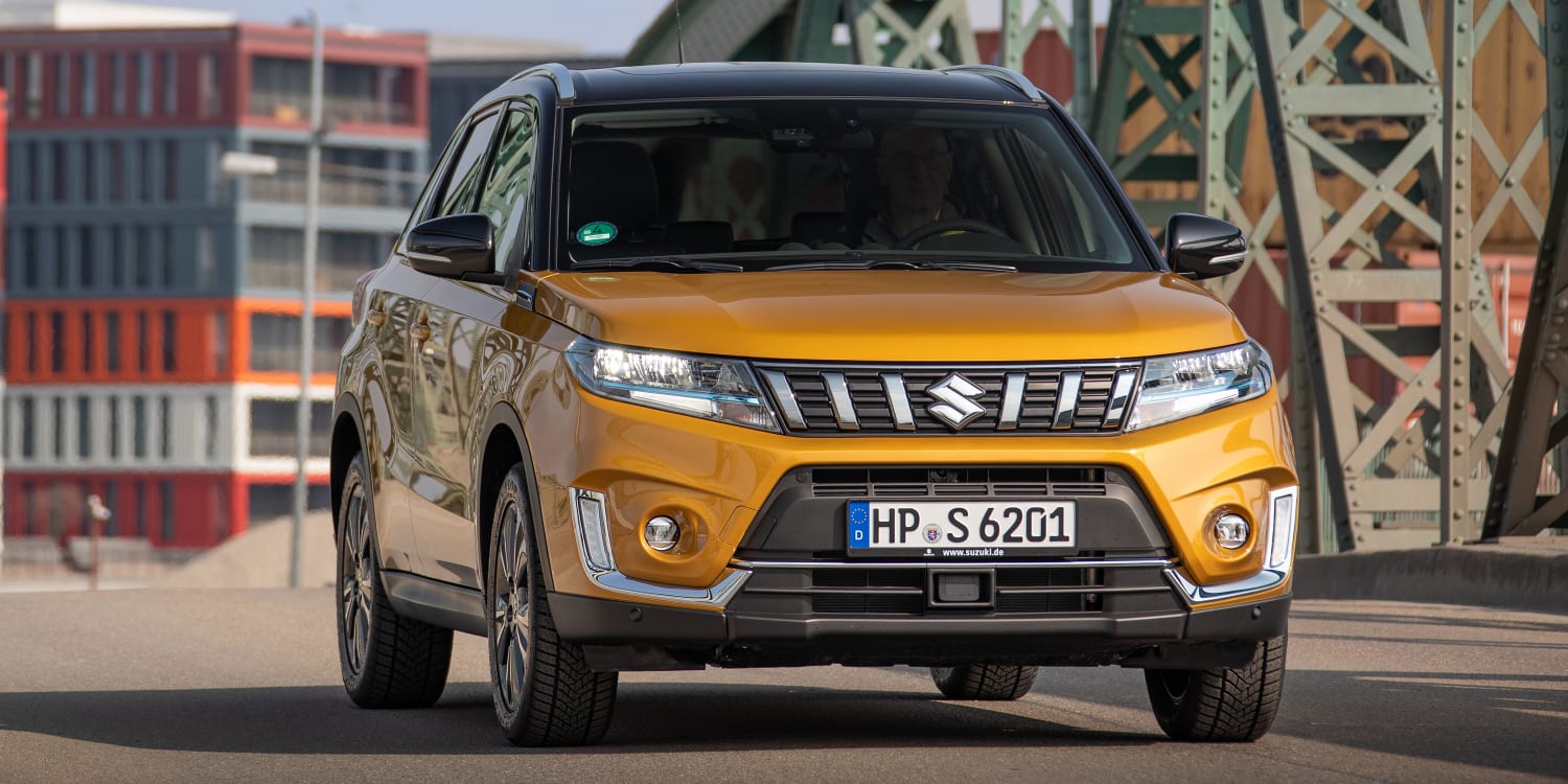 https://assets.adac.de/image/upload/c_scale,f_auto,q_auto,t_2:1-default,w_1500/v1/ADAC-eV/KOR/Bilder/PR/suzuki-vitara-vorne-2203_foglac