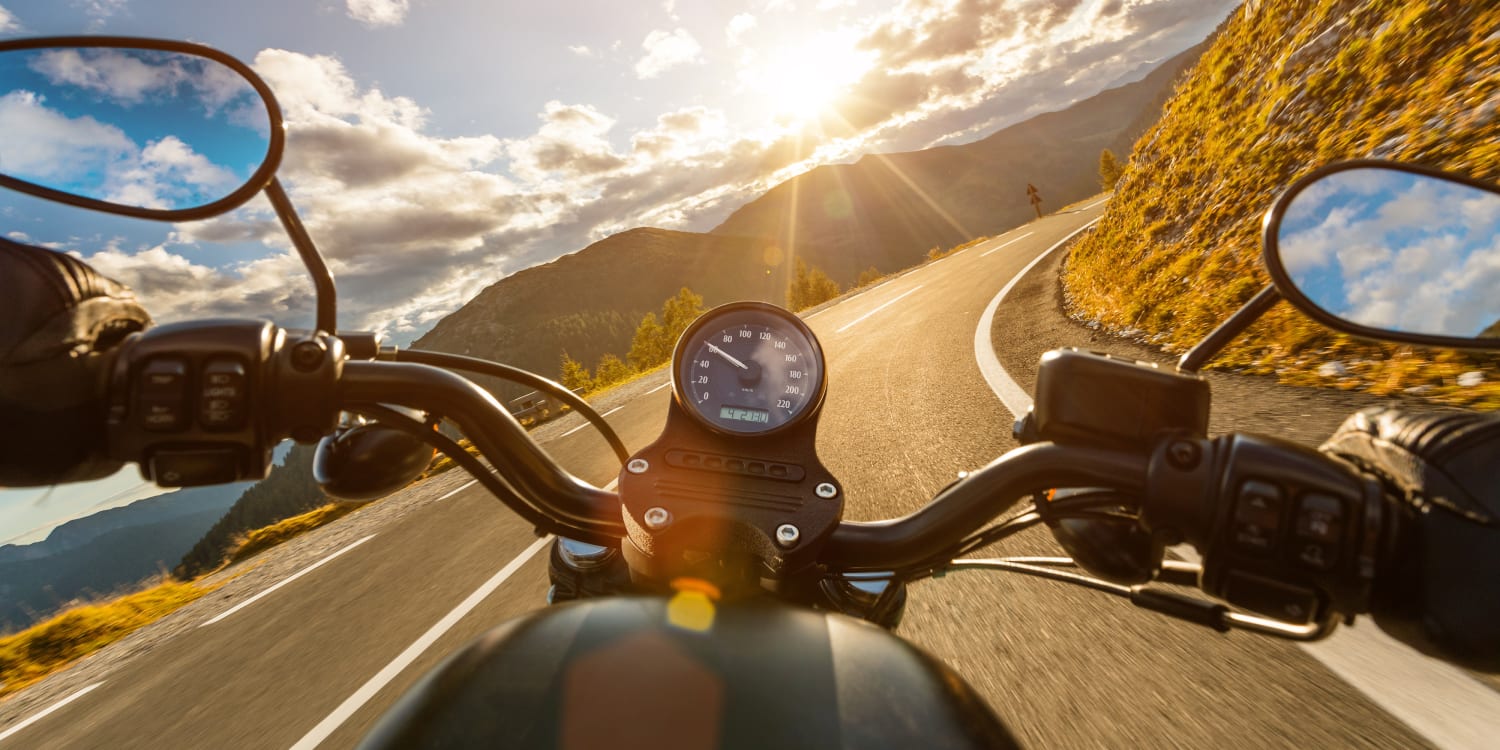 Richtig Bremsen Mit Dem Motorrad Adac