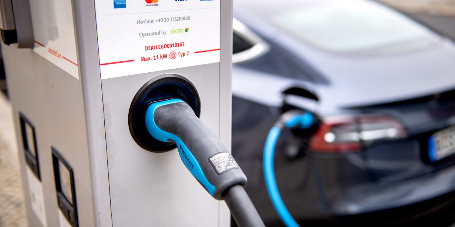 L'UE impose des bornes de recharge tous les 60 km sur les grands axes