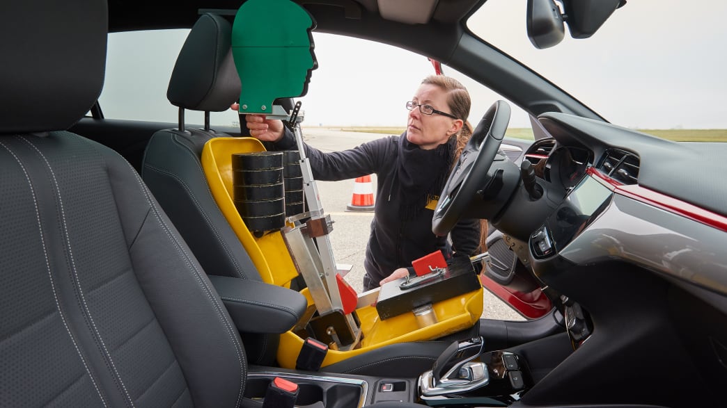 Opel Corsa F Wie Gut Ist Der Kleinwagen Test Verbrauch Preis Adac