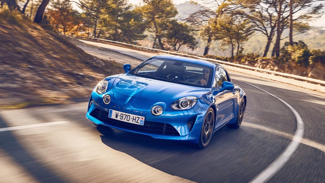 Alpine A110 So Sportlich Fahrt Sich Frankreichs Porsche Adac