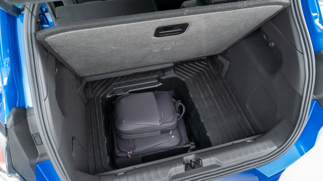 boot space ford puma