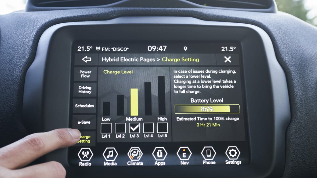 Jeep Renegade Testfahrt Im Plug In Hybrid Adac