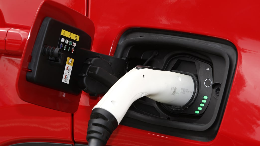 Jeep Renegade Testfahrt Im Plug In Hybrid Adac