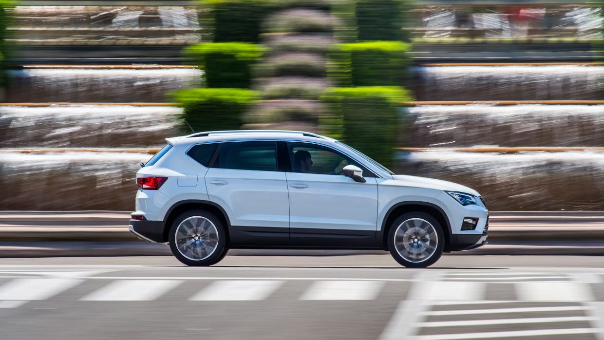 Seat Ateca Suv 1 5 Tsi Im Test Verbrauch Daten Bilder Adac