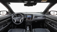 Mitsubishi Outlander Plug In Hybrid Test Daten Preise Adac