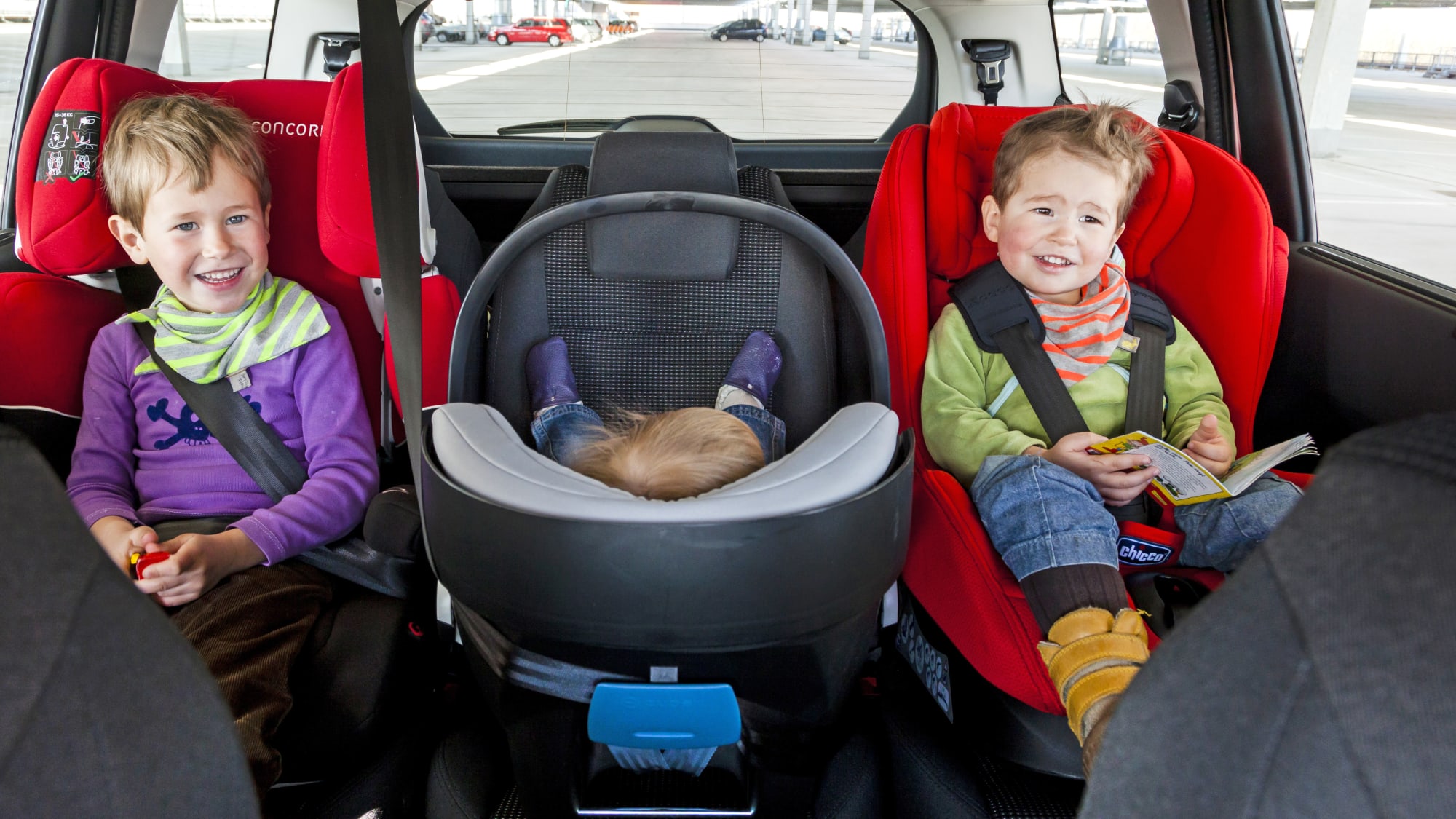 Autos Mit Platz Fur Drei Kindersitze Nebeneinander Adac