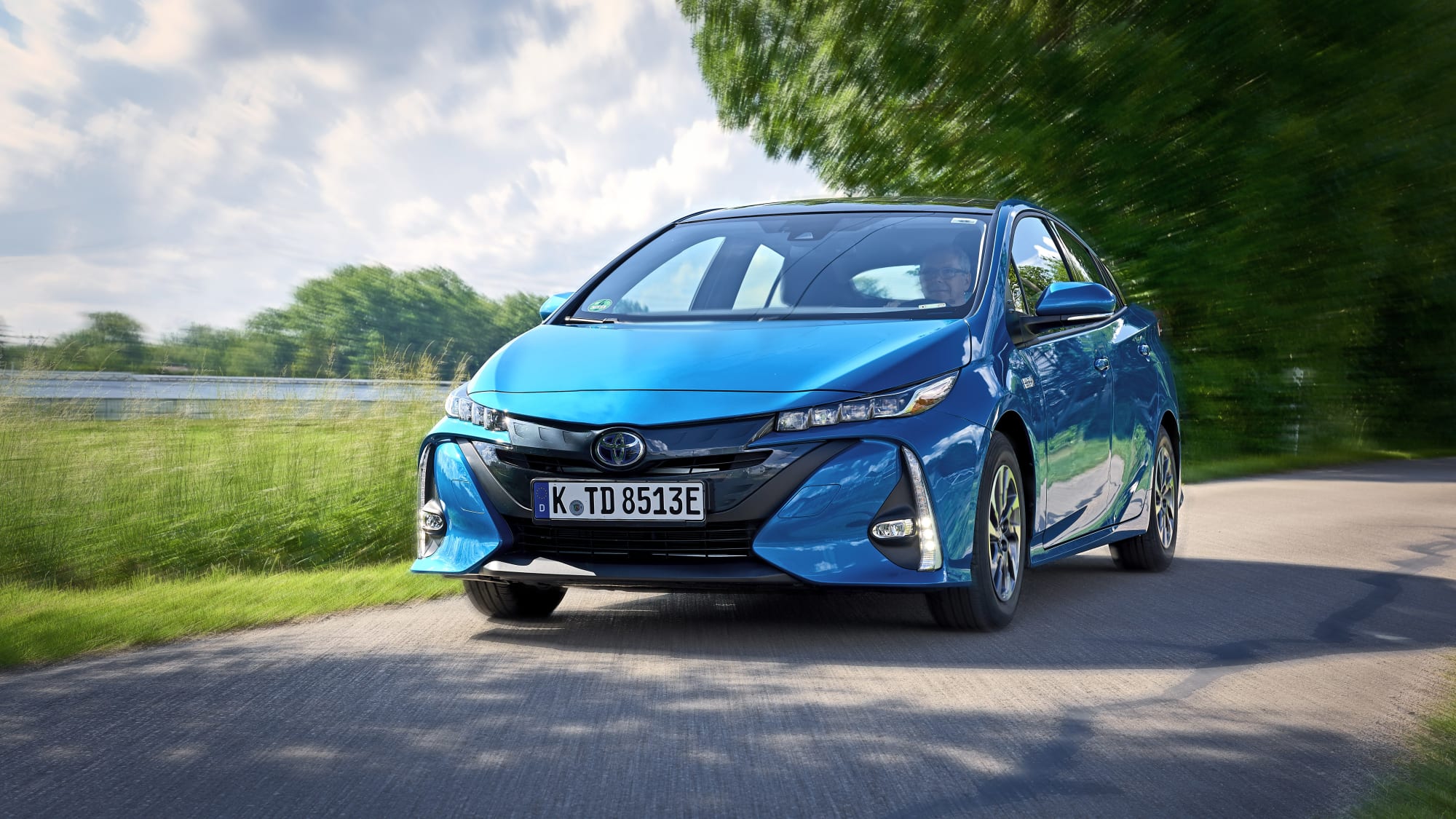 Toyota Prius Plug In Hybrid Test Verbrauch Daten Adac