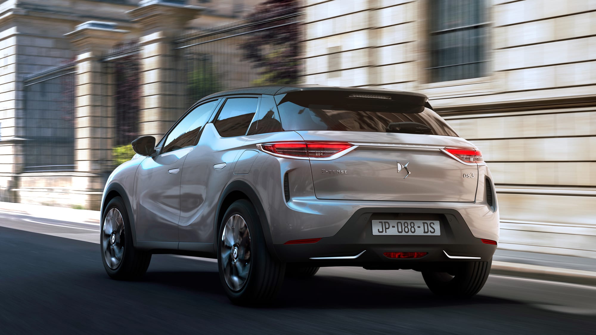 Elektro Suv Ds 3 Crossback E Tense Bilder Daten Preise Adac