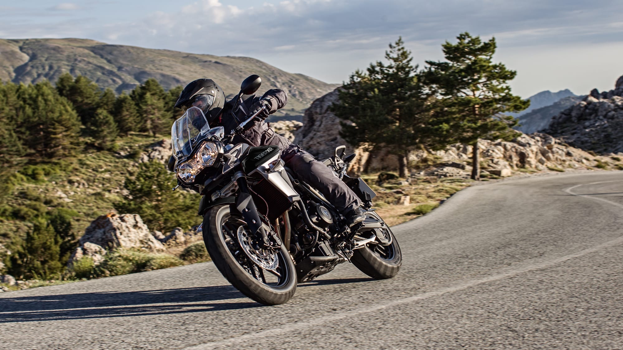 Triumph Tiger 800 Xc Xr Testfahrt Daten Bilder Adac