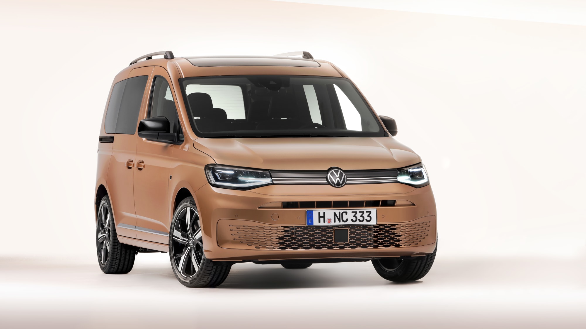 VW Caddy Infos, Daten, Bilder vom neuen HochdachKombi ADAC