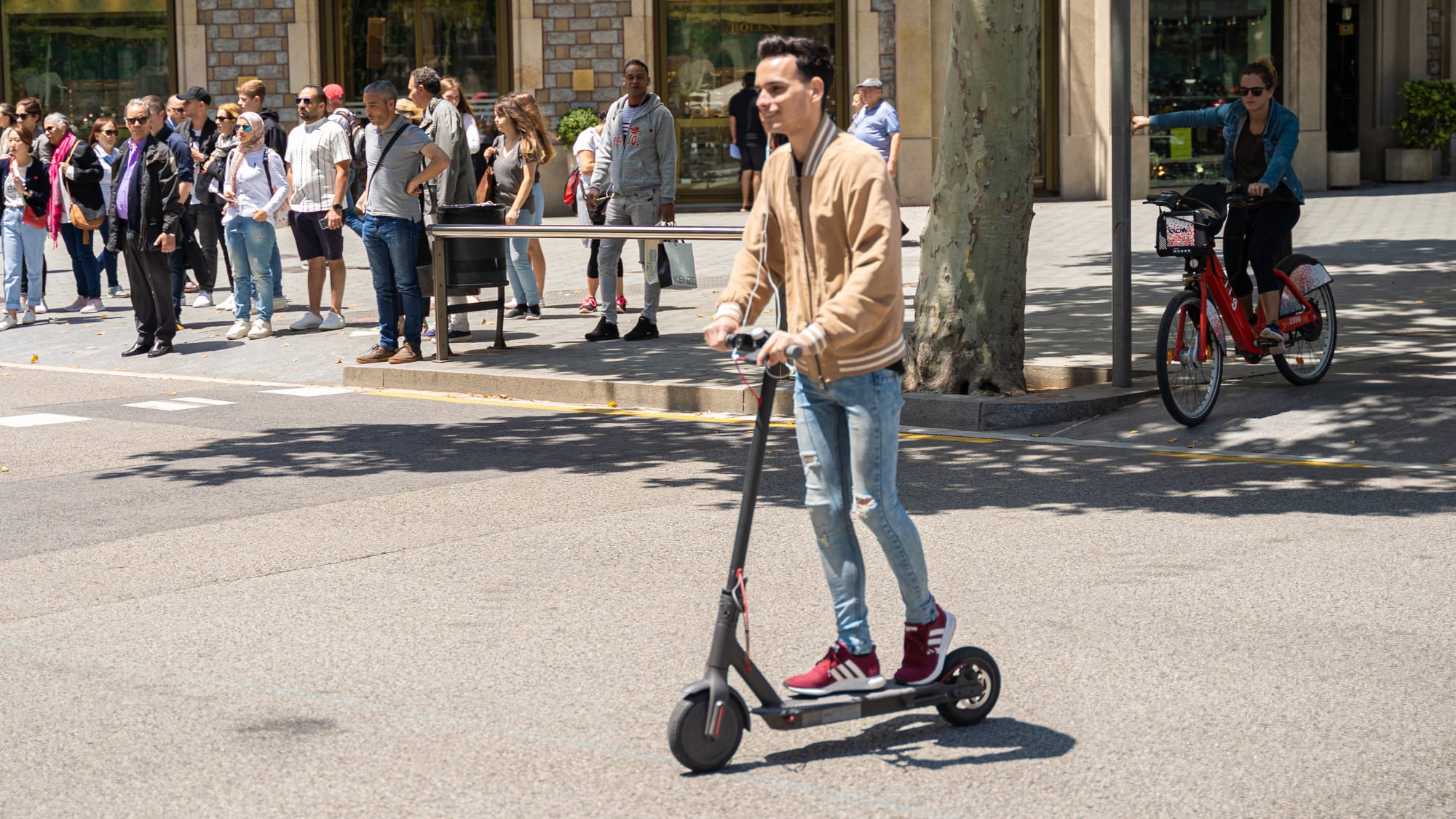E Scooter Das Sind Die Regeln Im Ausland Adac