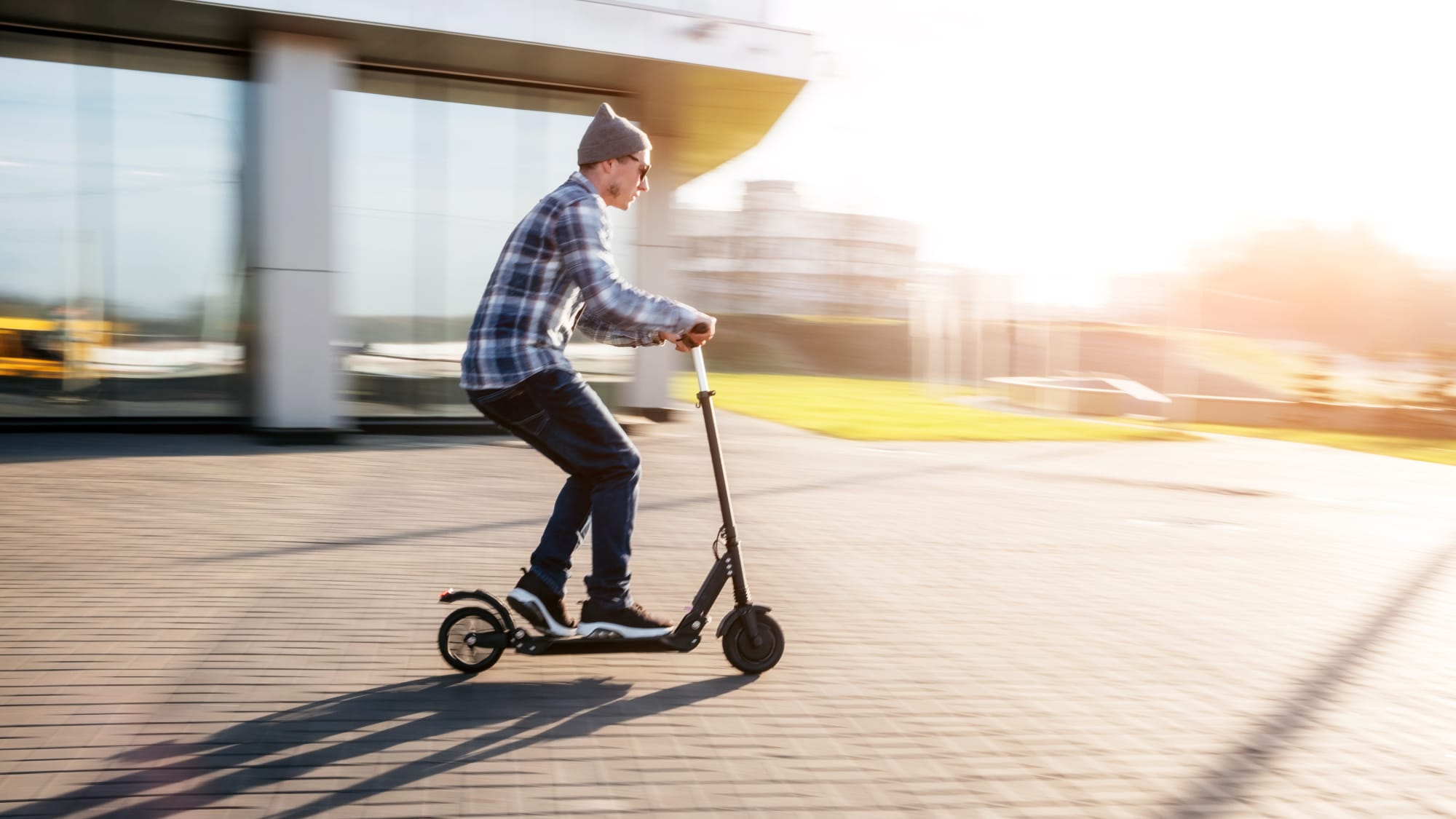 E Scooter Verkehrsregeln Alle Modelle Mit Zulassung Adac