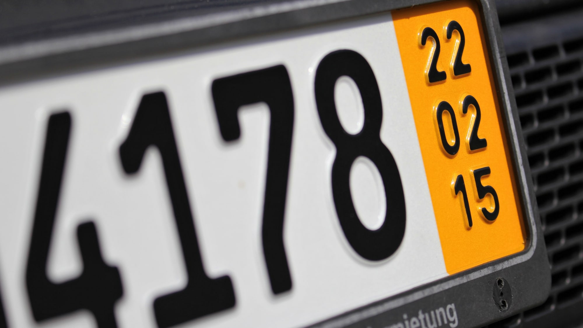 Kurzzeitkennzeichen Alles Zu Kosten Versicherung Adac