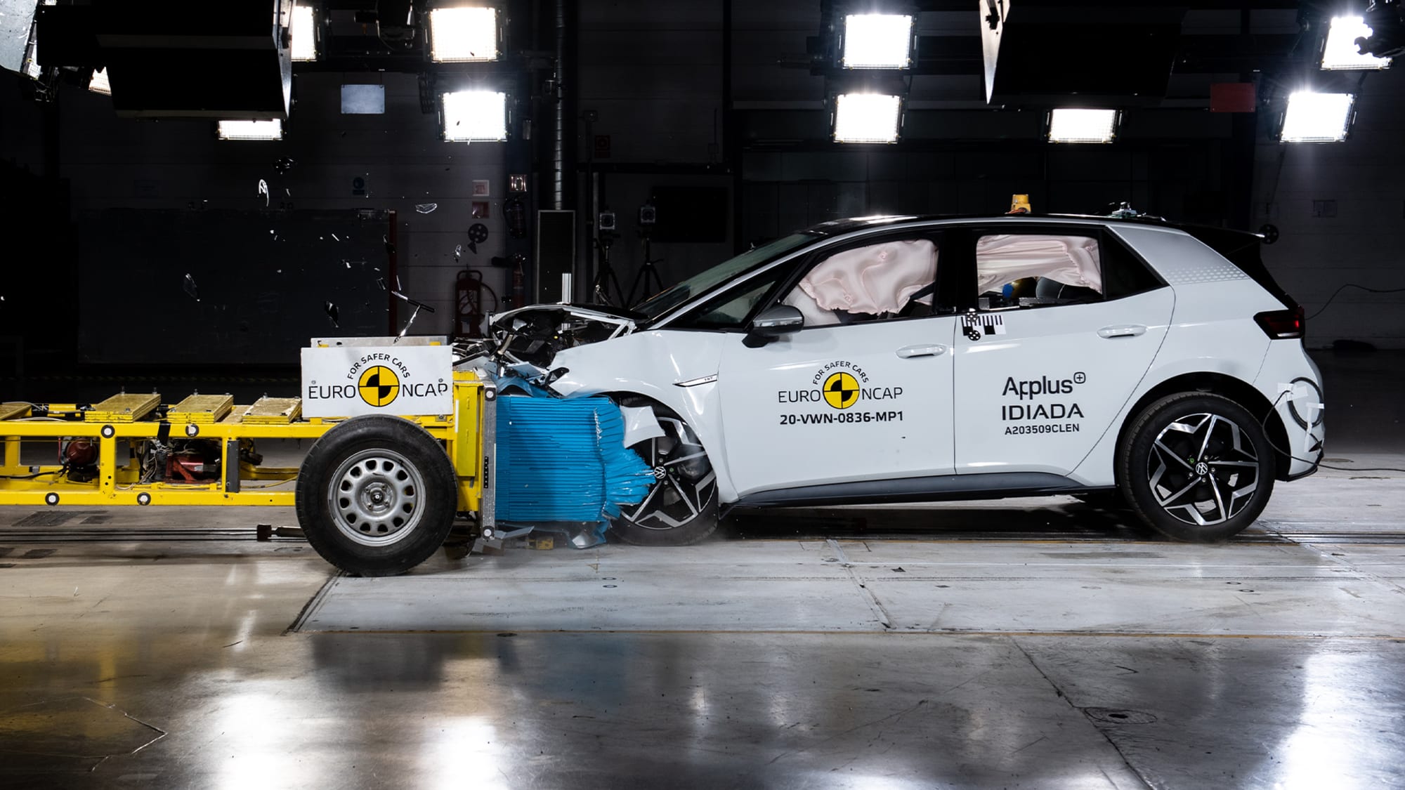 VW ID.3 im Crashtest: Wie sicher ist das neue Elektroauto ...