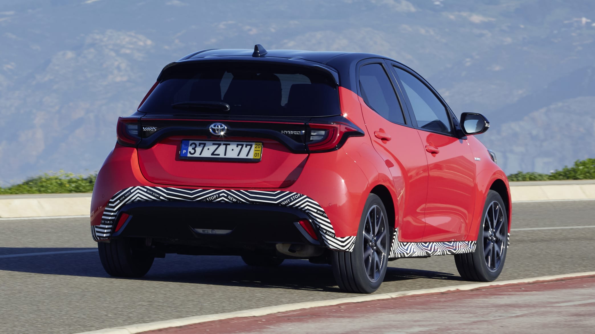 Toyota Yaris Hybrid (2020) Testfahrt Keiner fährt sparsamer ADAC