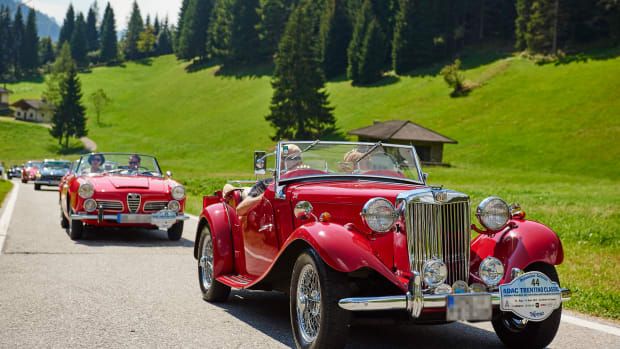 Oldtimer & Youngtimer | ADAC