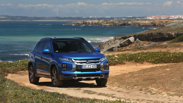 Mitsubishi Asx Testfahrt Daten Preis Bilder Motor Adac