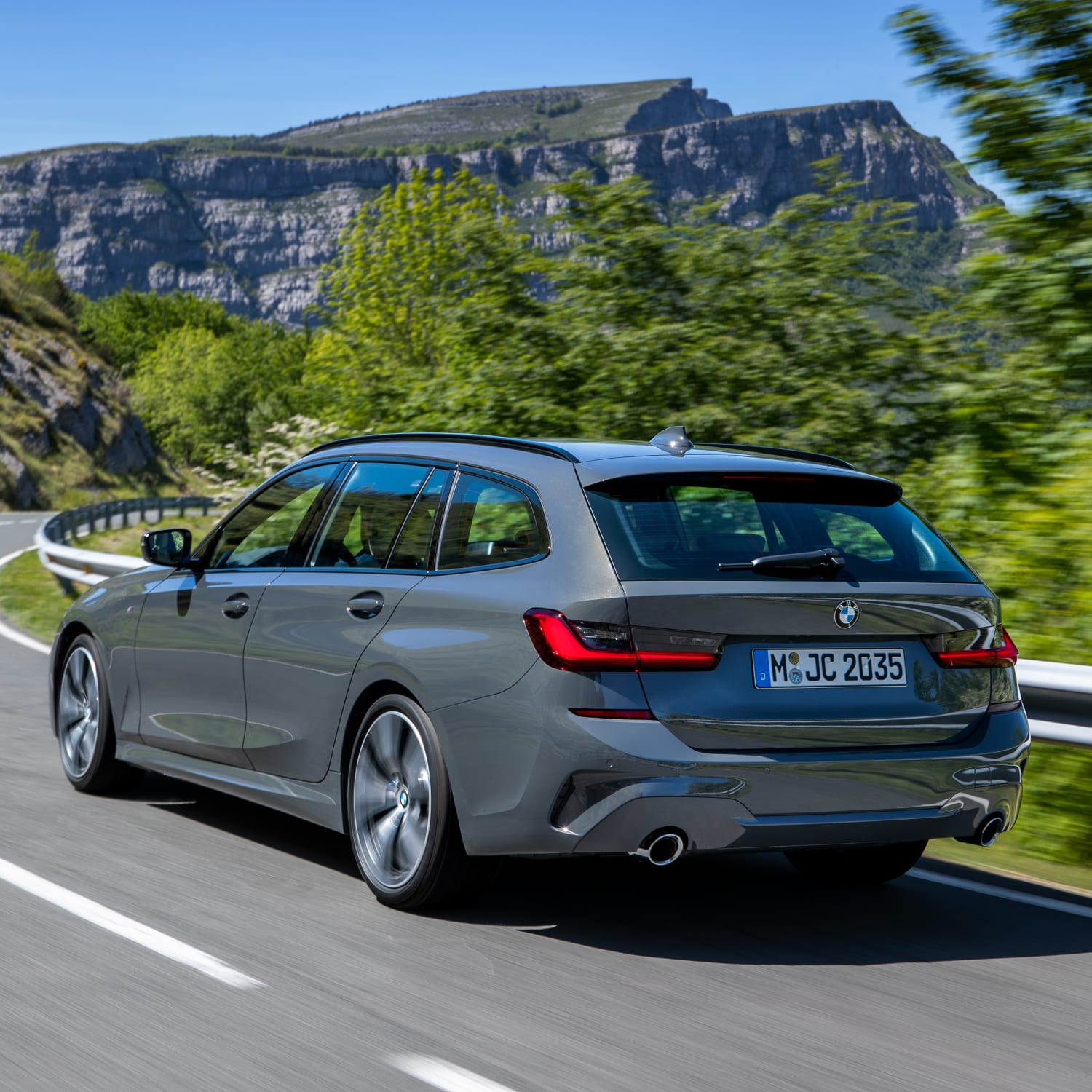 Bmw 3er Touring Im Test Sparsam Aber Teuer Adac