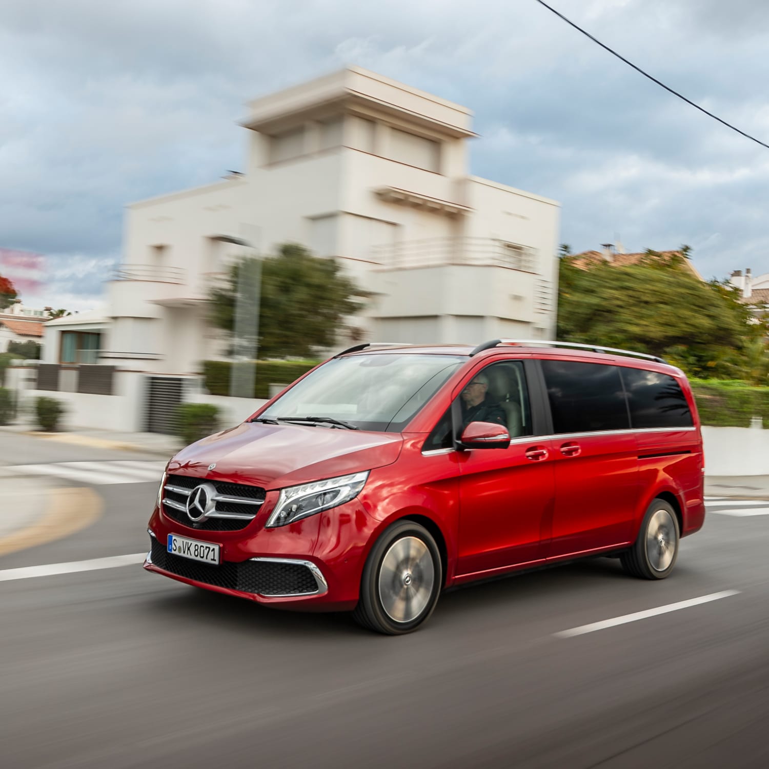 Mercedes VKlasse Test Bus mit viel Platz und sauberen