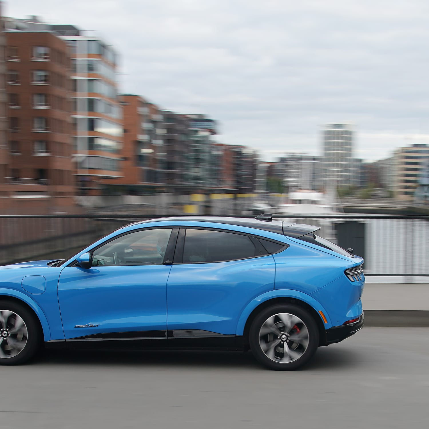 Ford Mustang Mach E Elektro SUV Daten Reichweite ADAC