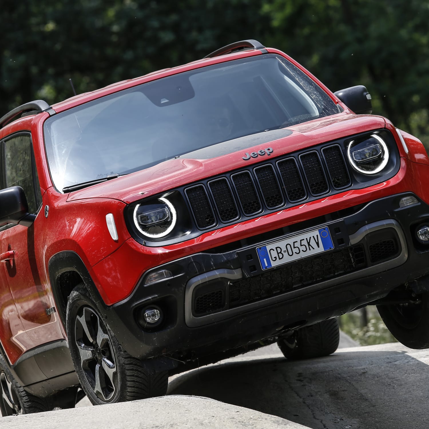 Jeep Renegade Testfahrt Im Plug In Hybrid Adac