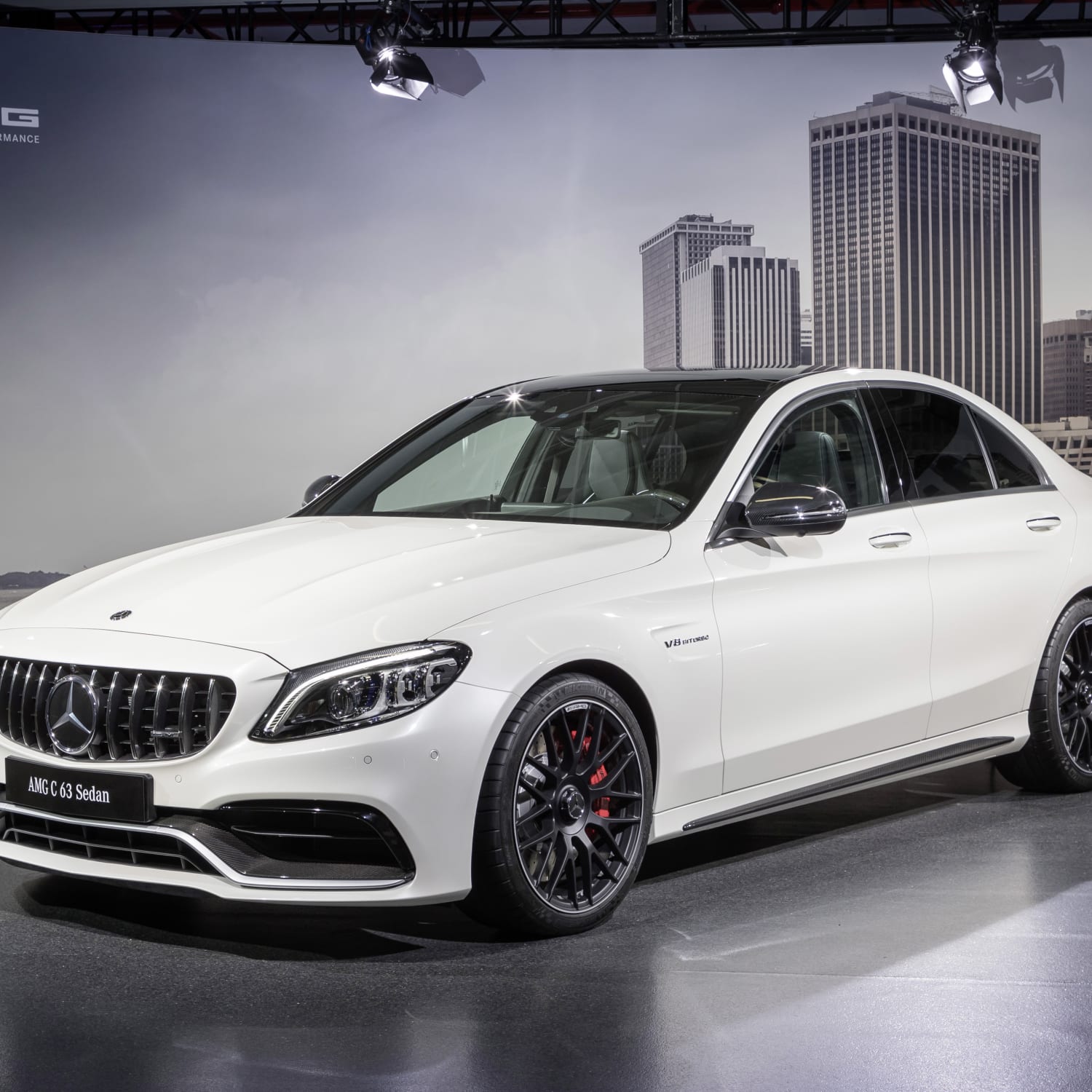 Audi Rs5 Und Mercedes C63 Amg Motor Preis Vergleich Adac