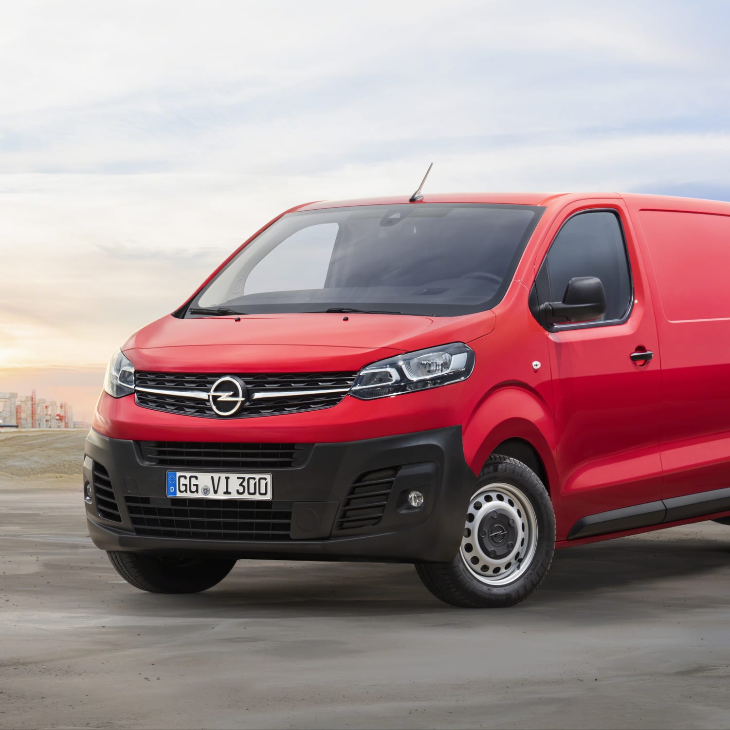 Opel Vivaro: Testfahrt, Daten, Motoren, Preis | ADAC