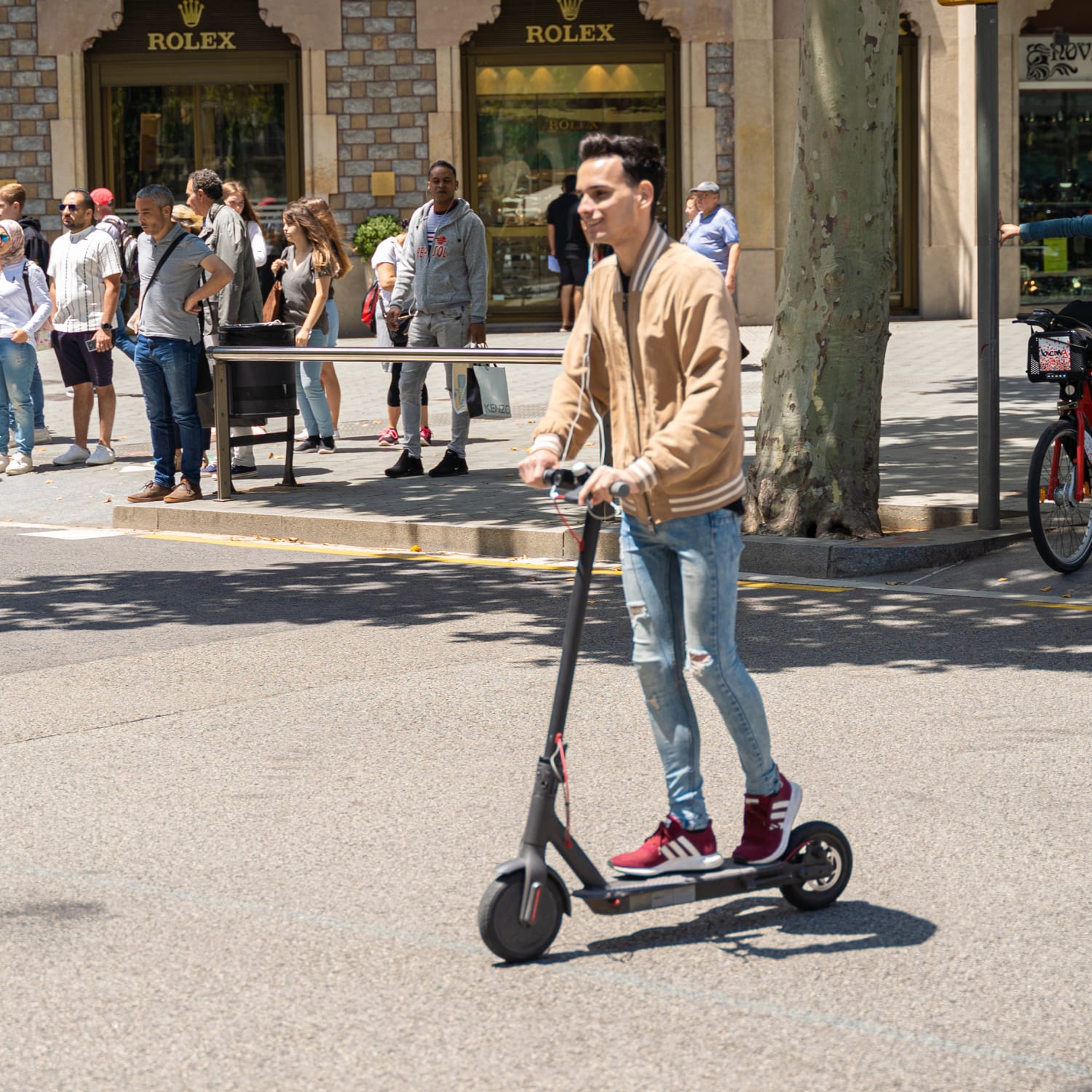 Ubersicht Das Sind Die E Scooter Regeln Im Ausland Adac
