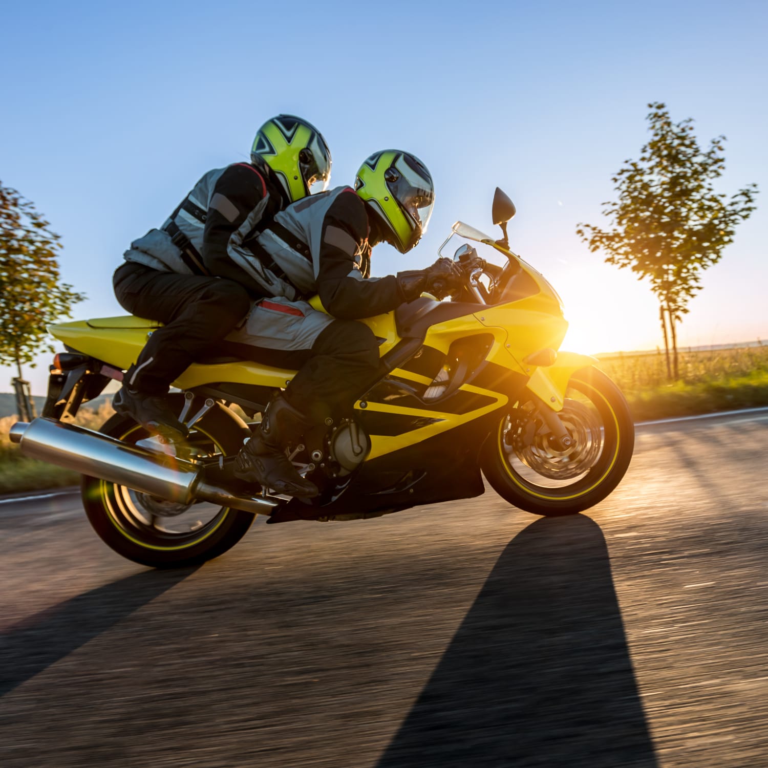 Motorradfahren Mit Beifahrer Adac