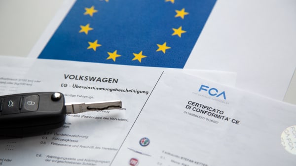 Kfz-Import und -Export | ADAC