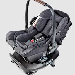 Nuna Pipa Lite + Base Next