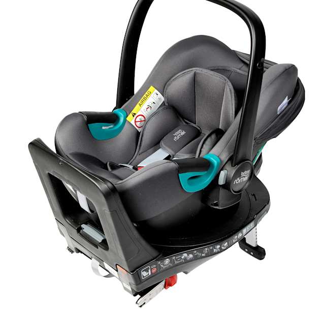 Britax Römer Baby-Safe 3 i-Size + Flex Base iSense