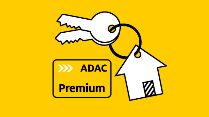 ADAC Premium-Mitgliedskarte mit Schlüsselbund und Haus