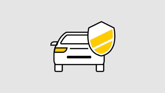 Auto mit gelb gefülltem Schutzschild - Teilkasko ADAC