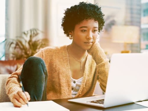 Reiserücktrittsversicherung im Vergleich: alle Leistungen auf einen Blick vergleichen