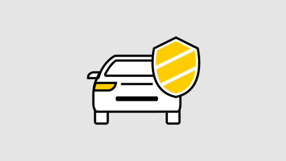 Auto mit gelb gefülltem Schutzschild - Vollkasko ADAC