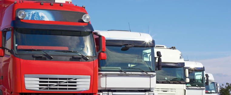 Lkws bei ADAC Lkw-Training