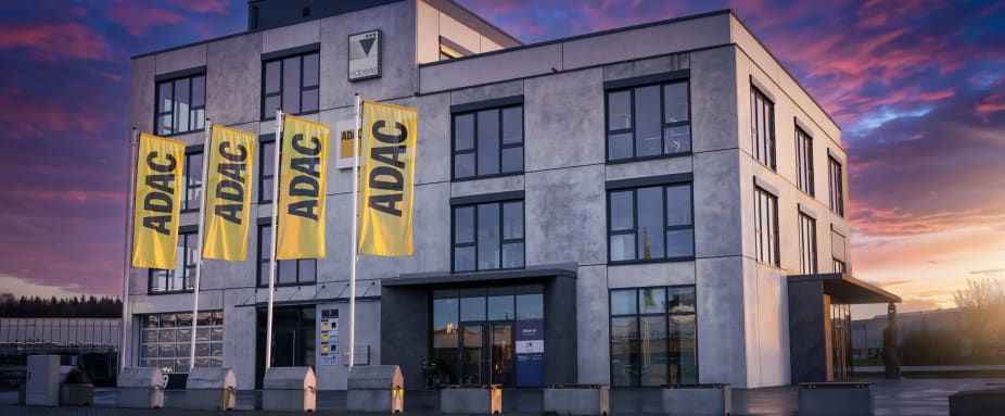 Aufnahme des ADAC Truckservice Gebäudes