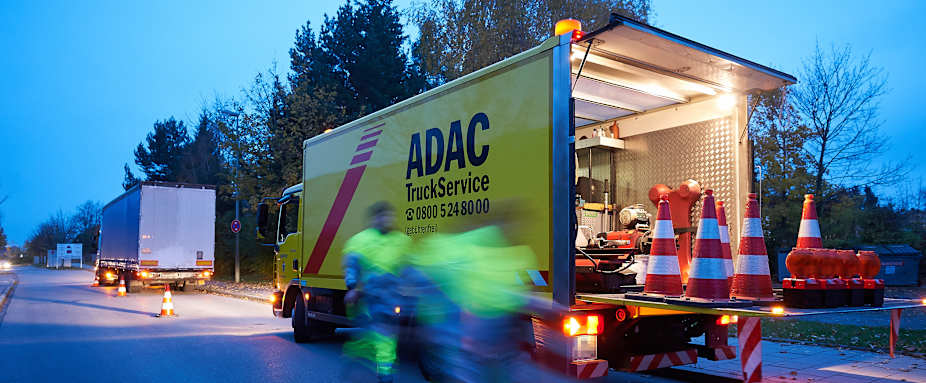 LKW des ADAC Truckservices