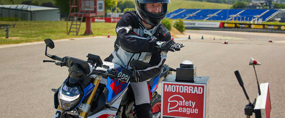 Teilnehmer bei der Motorrad Safety League
