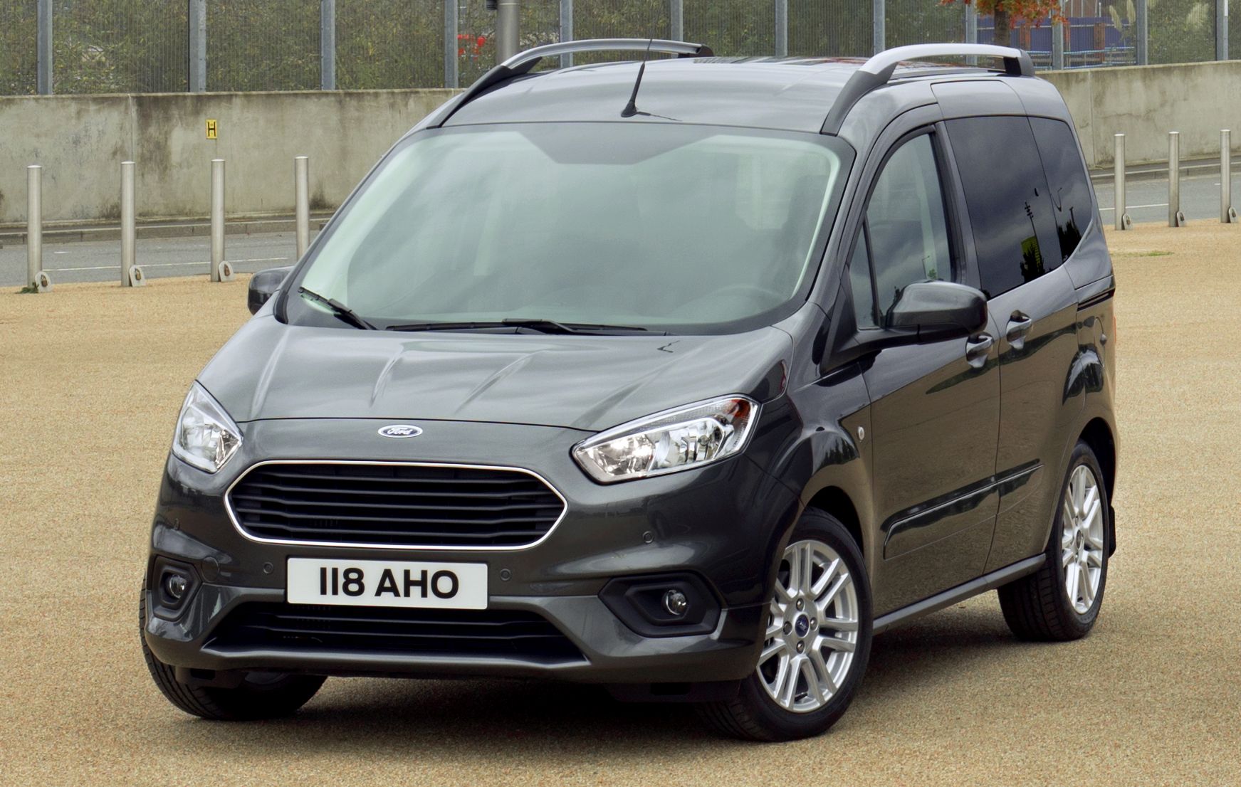 Ford Cars Specs Reviews Tests Details
