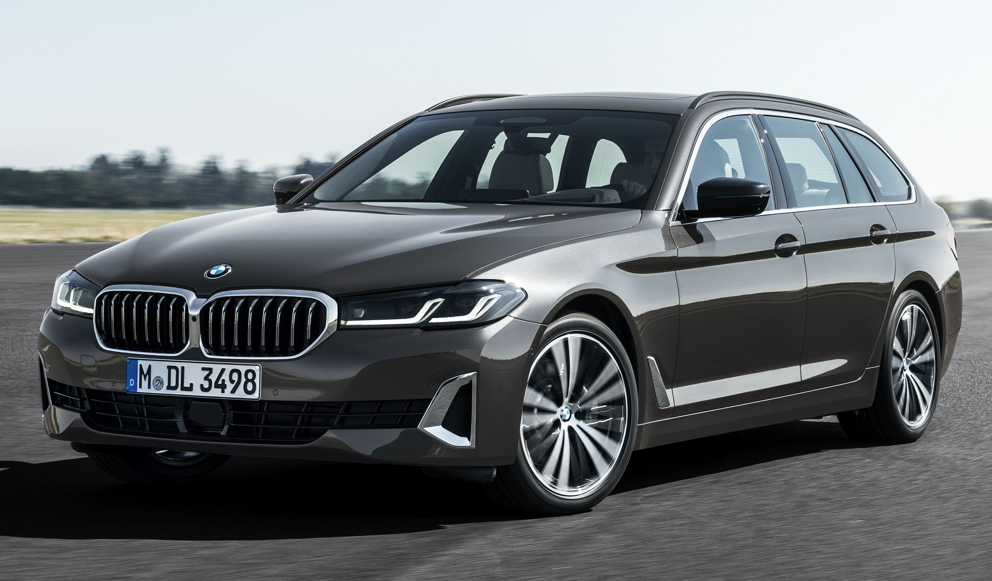 BMW 5 Series G31 Touring 2020 Specs Reviews Tests Details BMW 5 Series G31 Touring 2020 Specs Reviews Tests Details