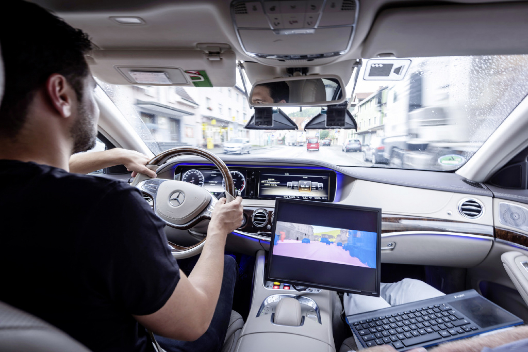 Autonomes Fahren Der Aktuelle Stand Der Technik Adac