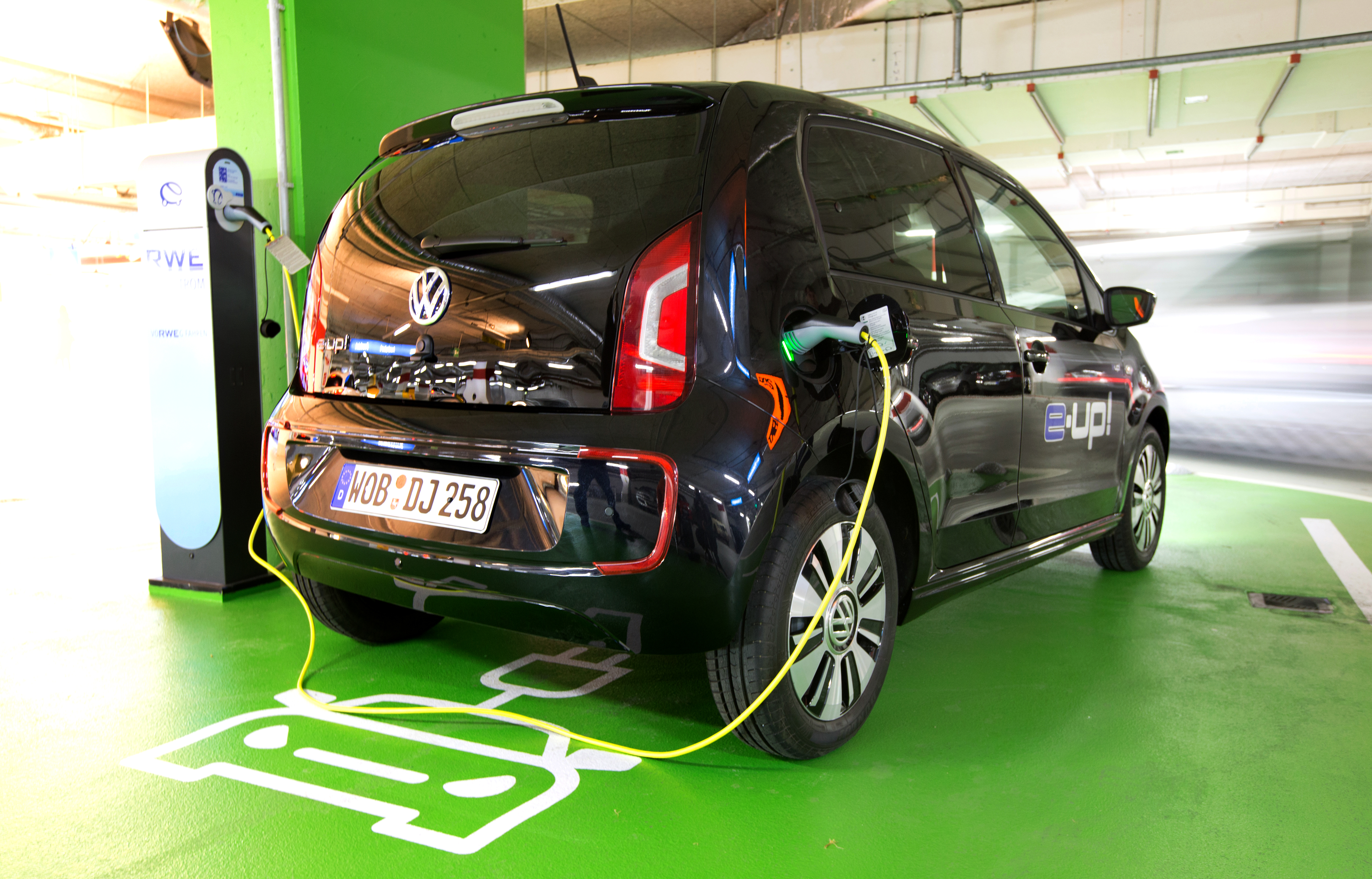 Umweltplakette So Kommen Sie In Die Umweltzonen Adac